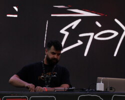 Jaul x Stolen Mic
