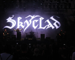 Skyclad