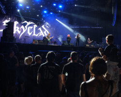 Skyclad